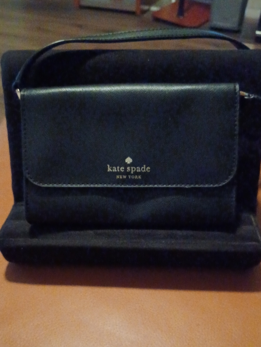 > kate spade Black Saffiano Leather Continental Sholder Bag with Gold Logo - Picture 6 of 11